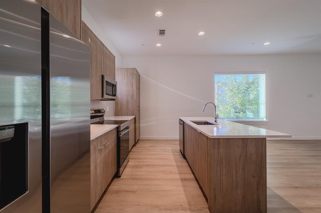 Bon View Place - Residential Lease