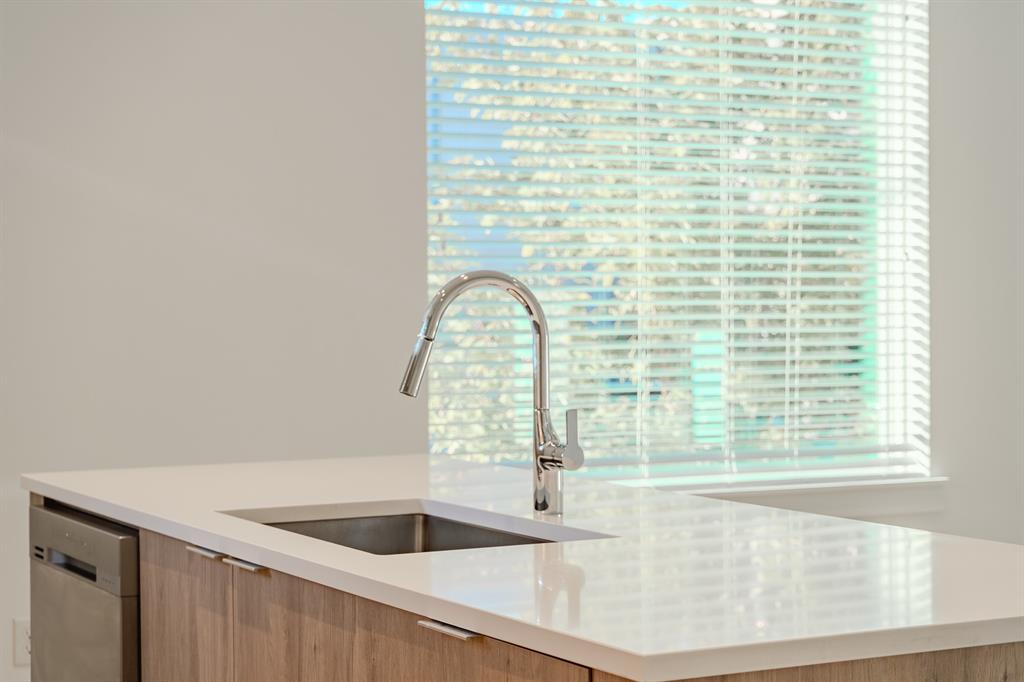 Bon View Place - Residential Lease