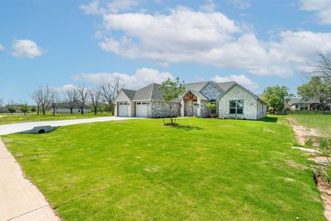 A home in Granbury