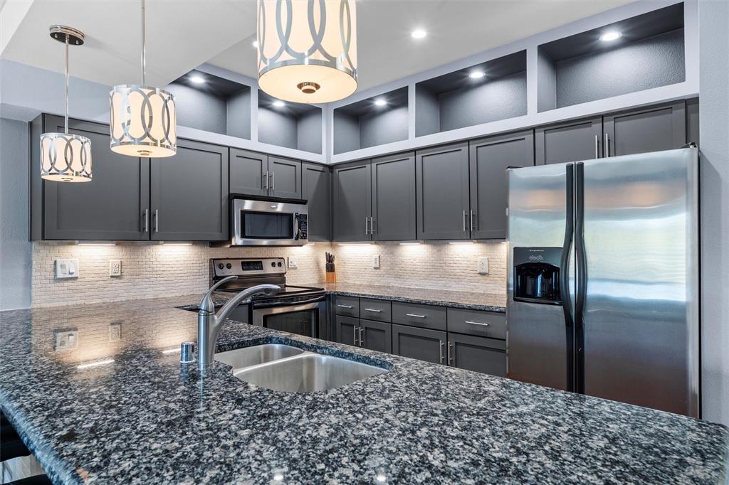 3102 Kings Road 3306