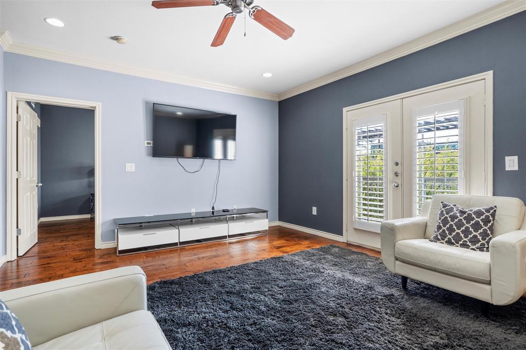 Piazza Siena Condo - Residential