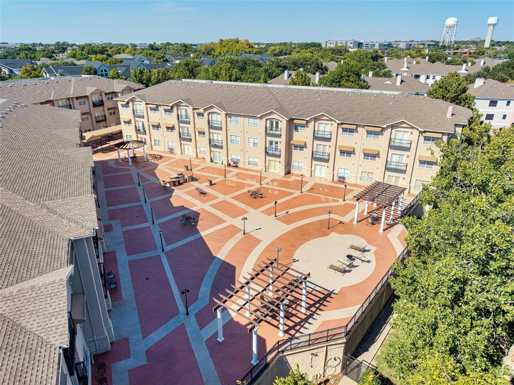 Piazza Siena Condo - Residential