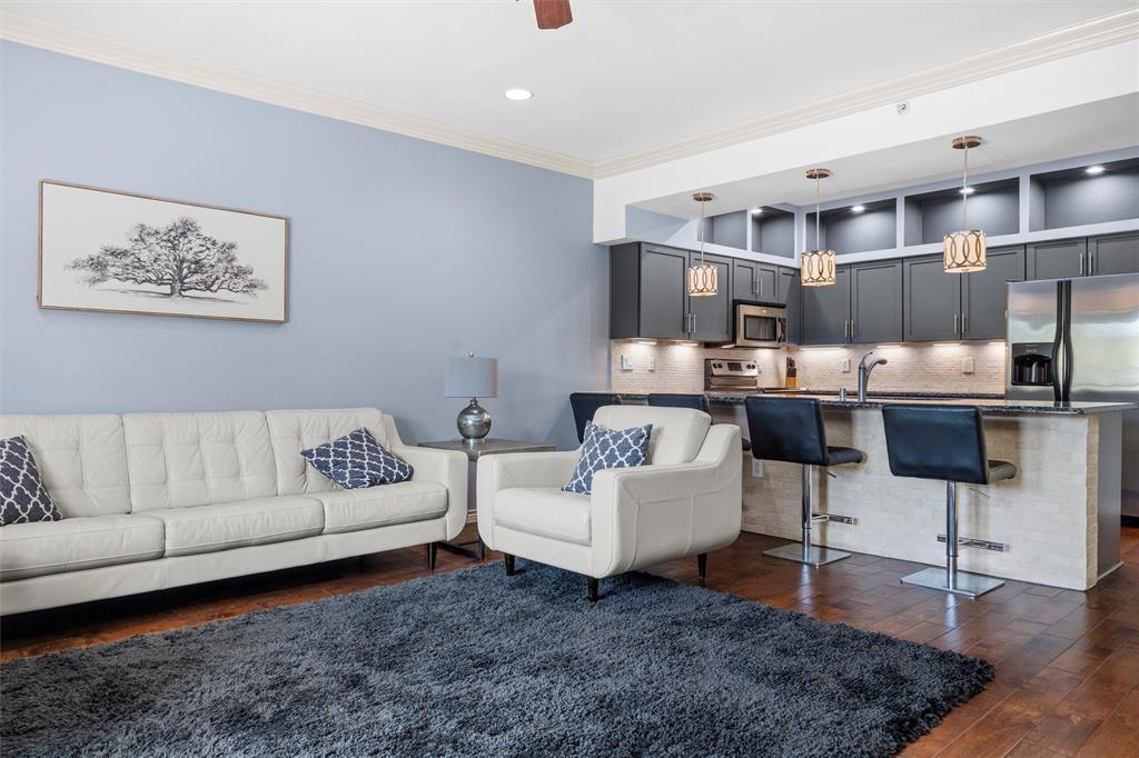 3102 Kings Road 3306