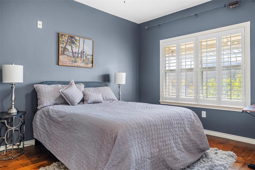 Piazza Siena Condo - Residential