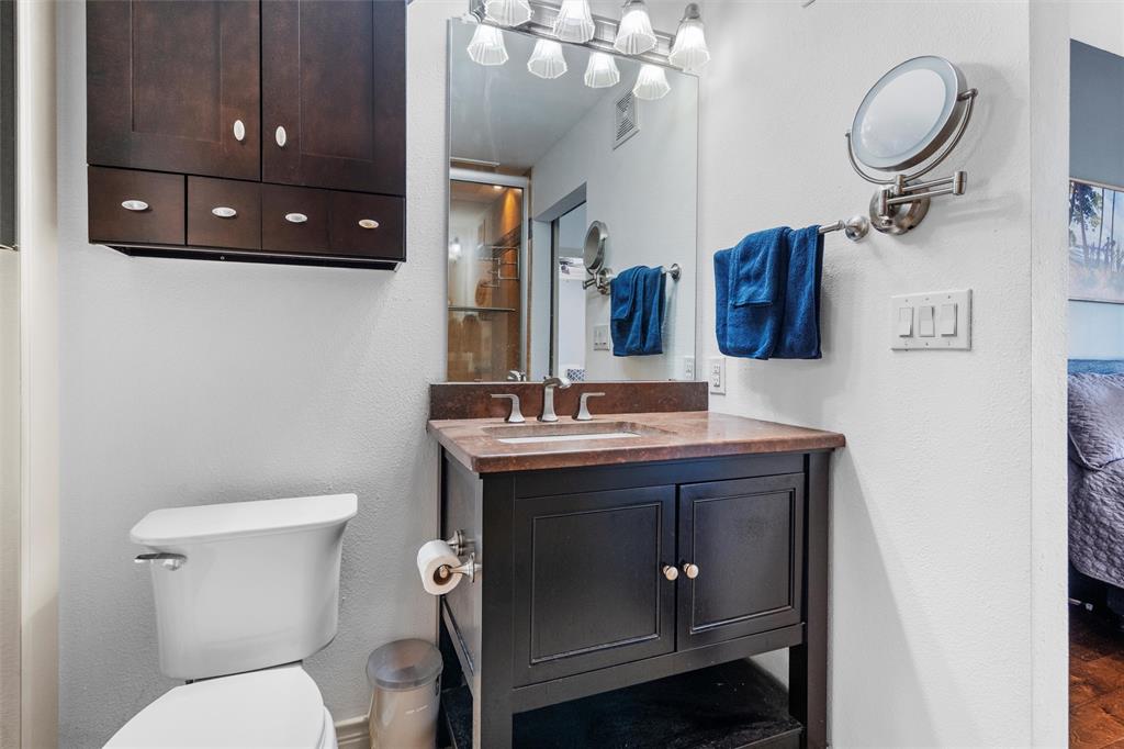 Piazza Siena Condo - Residential