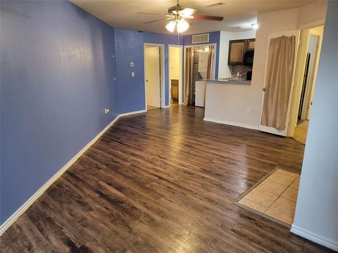 9837 Walnut Street 104 Dallas TX 75243