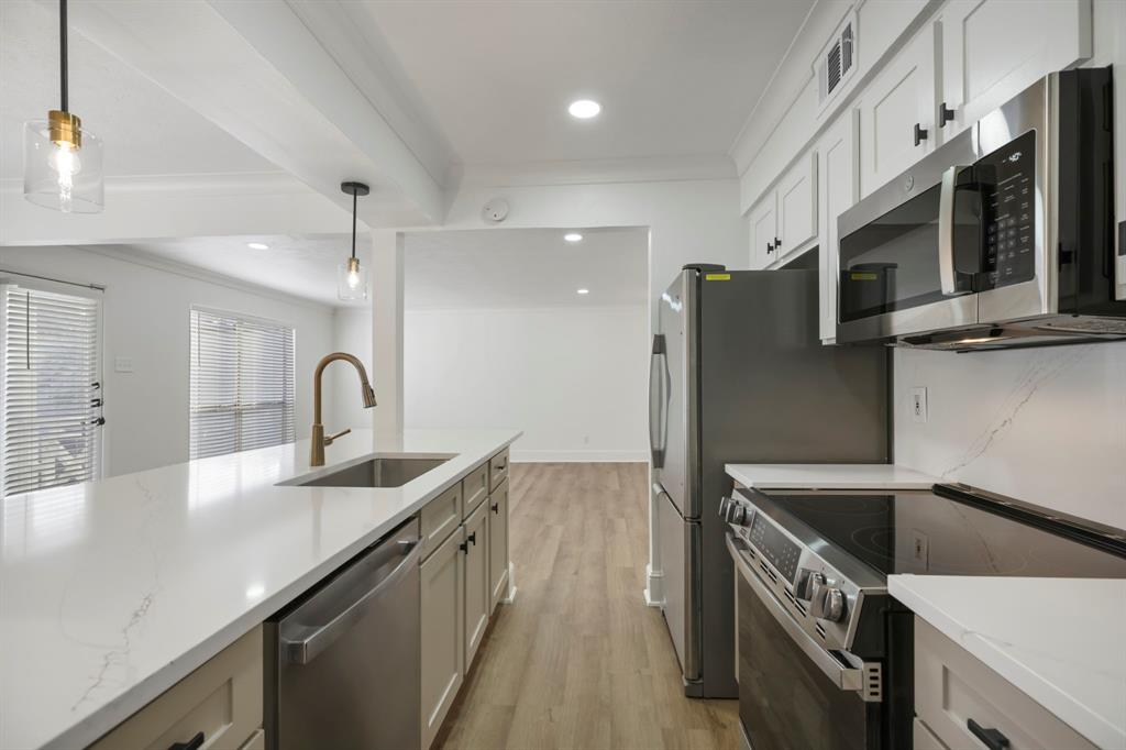 Bella Gardens Condos - Residential