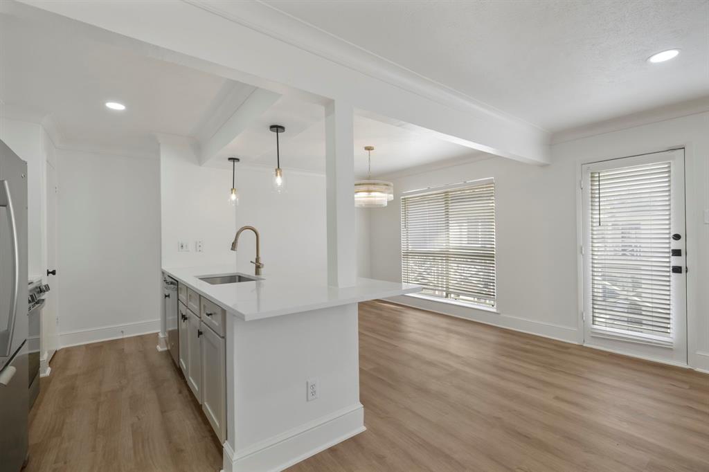 Bella Gardens Condos - Residential