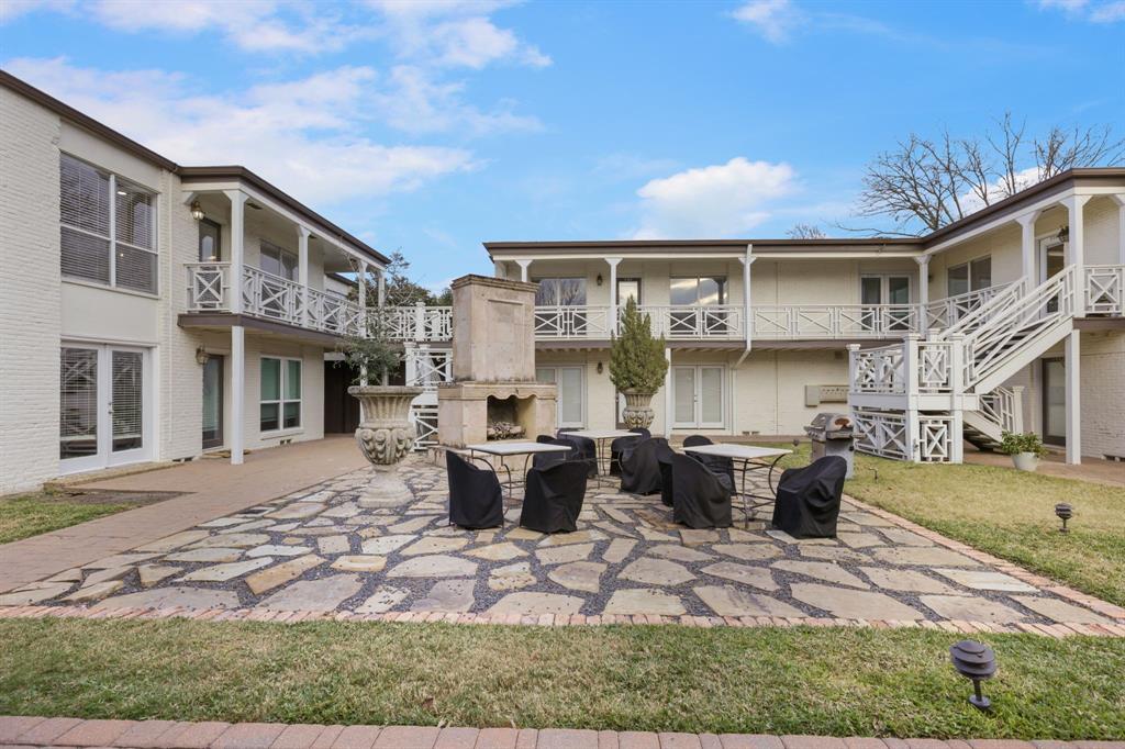 Bella Gardens Condos - Residential