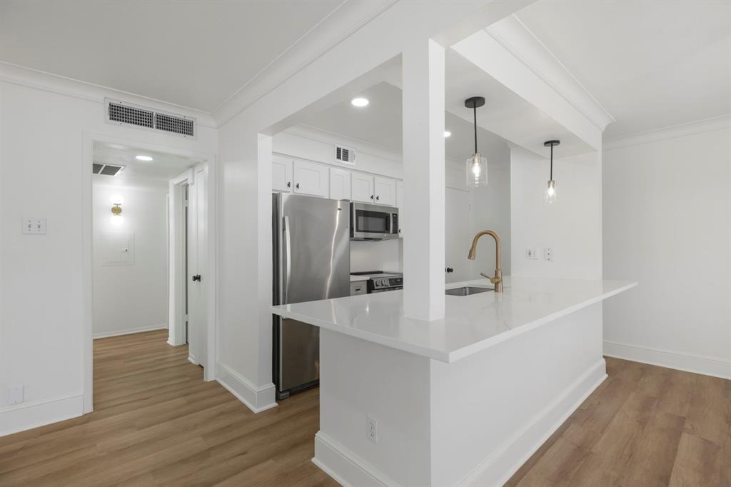 Bella Gardens Condos - Residential