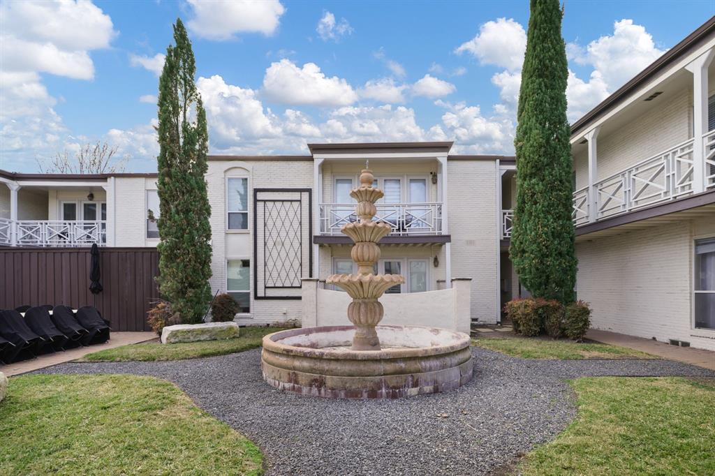 Bella Gardens Condos - Residential