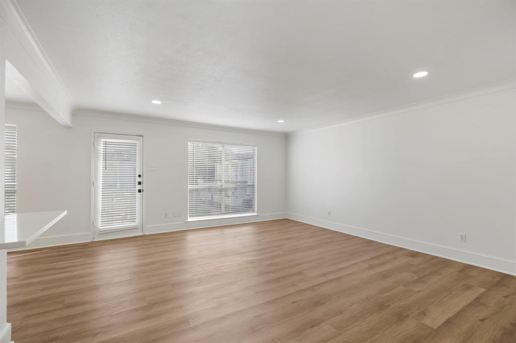 Bella Gardens Condos - Residential