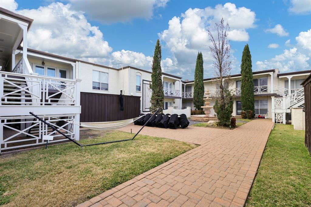 Bella Gardens Condos - Residential