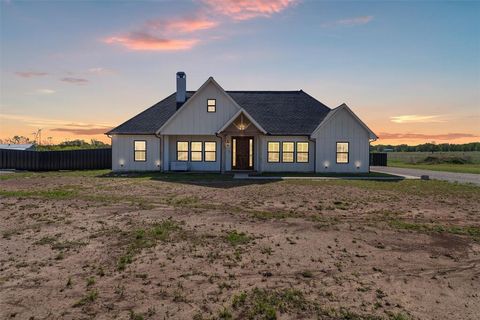 409 Oneal Lane Jacksboro TX 76458