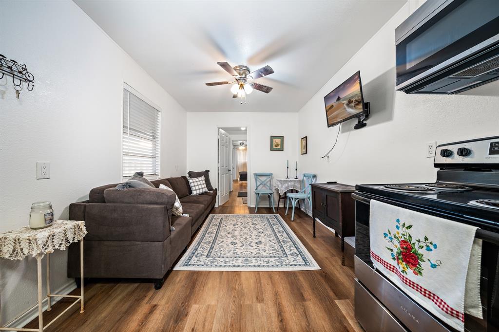 Live Oak Annex - Residential