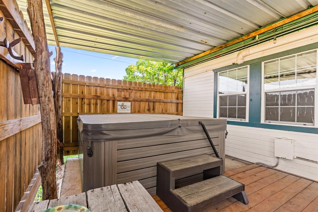 Live Oak Annex - Residential