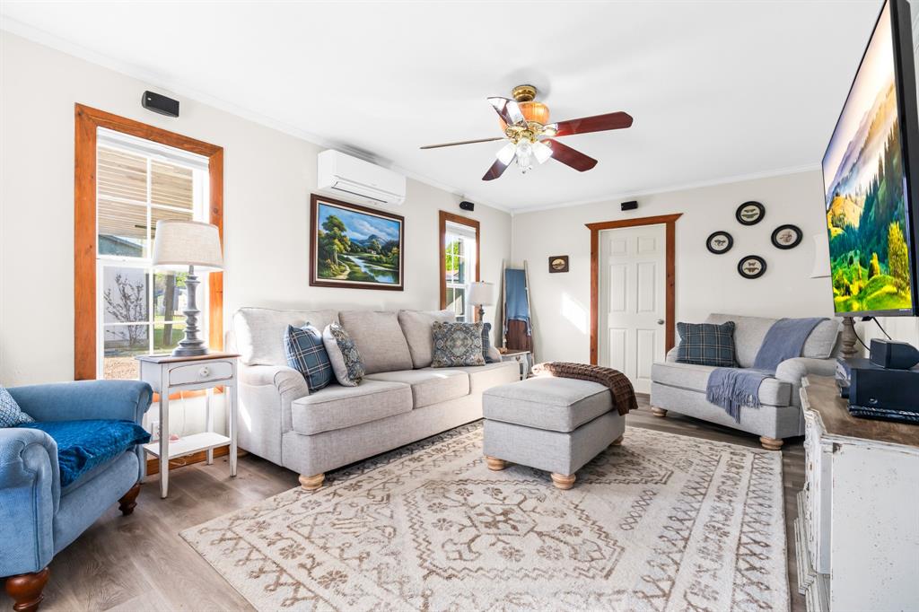 Live Oak Annex - Residential