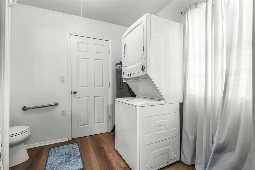 Live Oak Annex - Residential