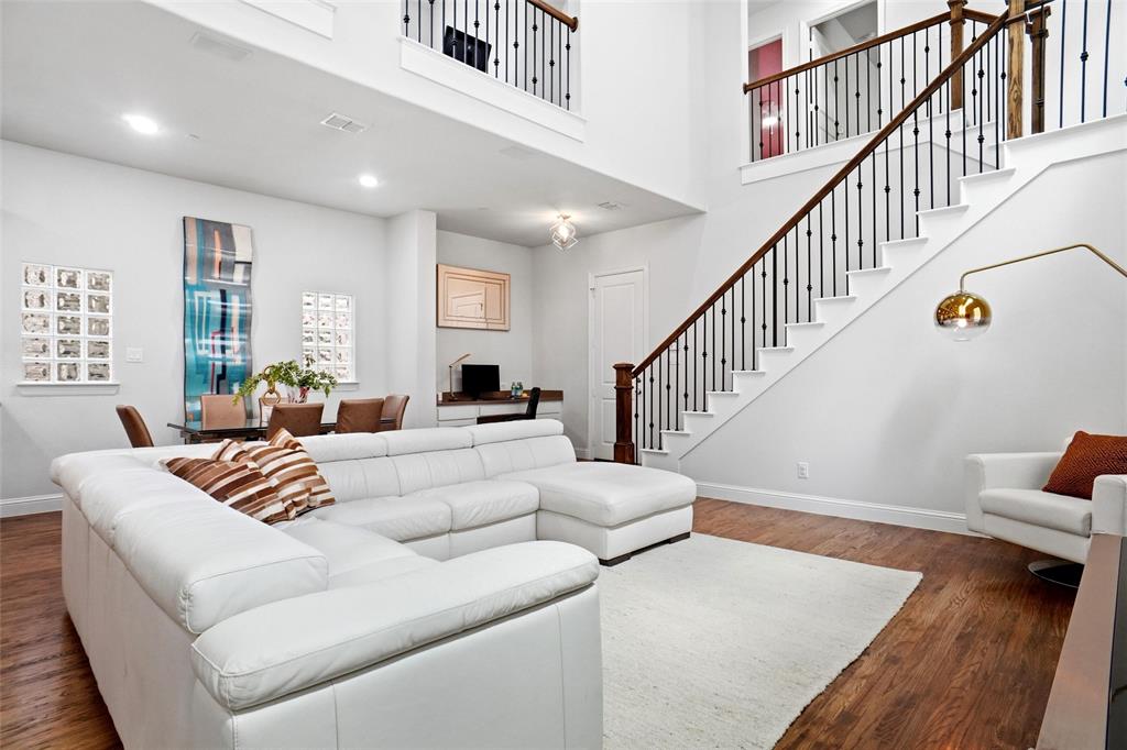 4824 Isleworth Drive