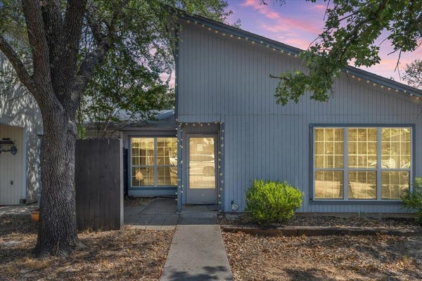 1217 ELM CT, RUNAWAY BAY, TX 76426 - Image ed67b6cfd4e8d40f67469b706aea1094/4139615082