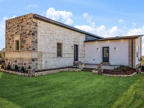 2761 Vz County Road 3417 Wills Point TX 75169