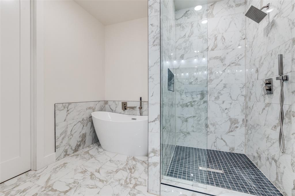 EAST WE GO - Residential