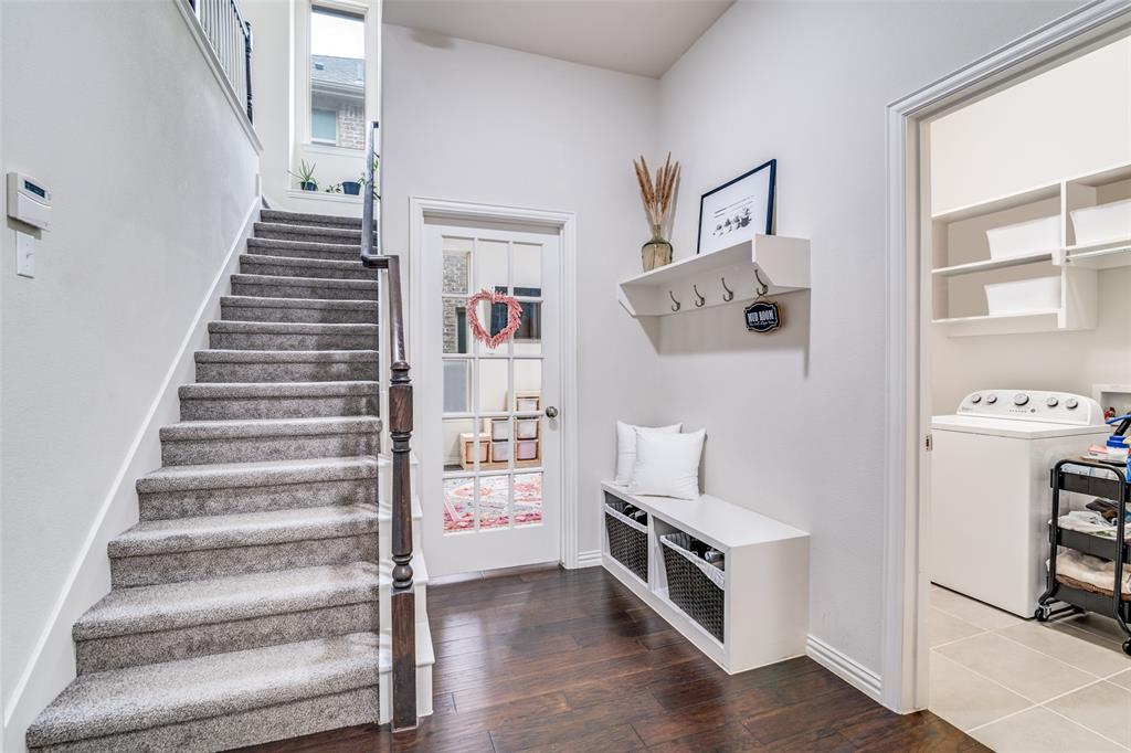 1811 Morning Mist Way