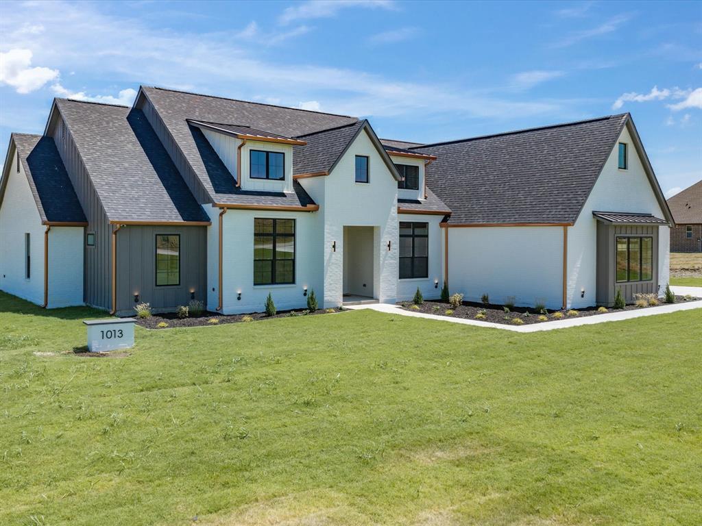 1013 Bear Creek Ranch Rd