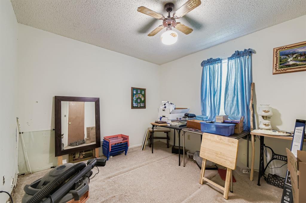 La Junta - Residential