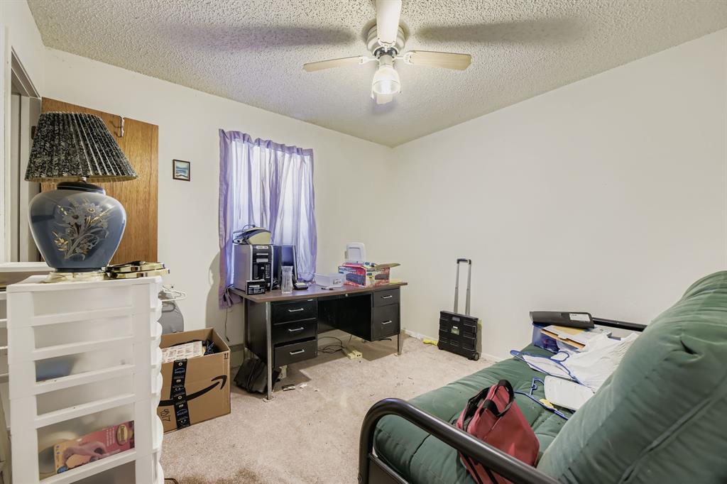 La Junta - Residential