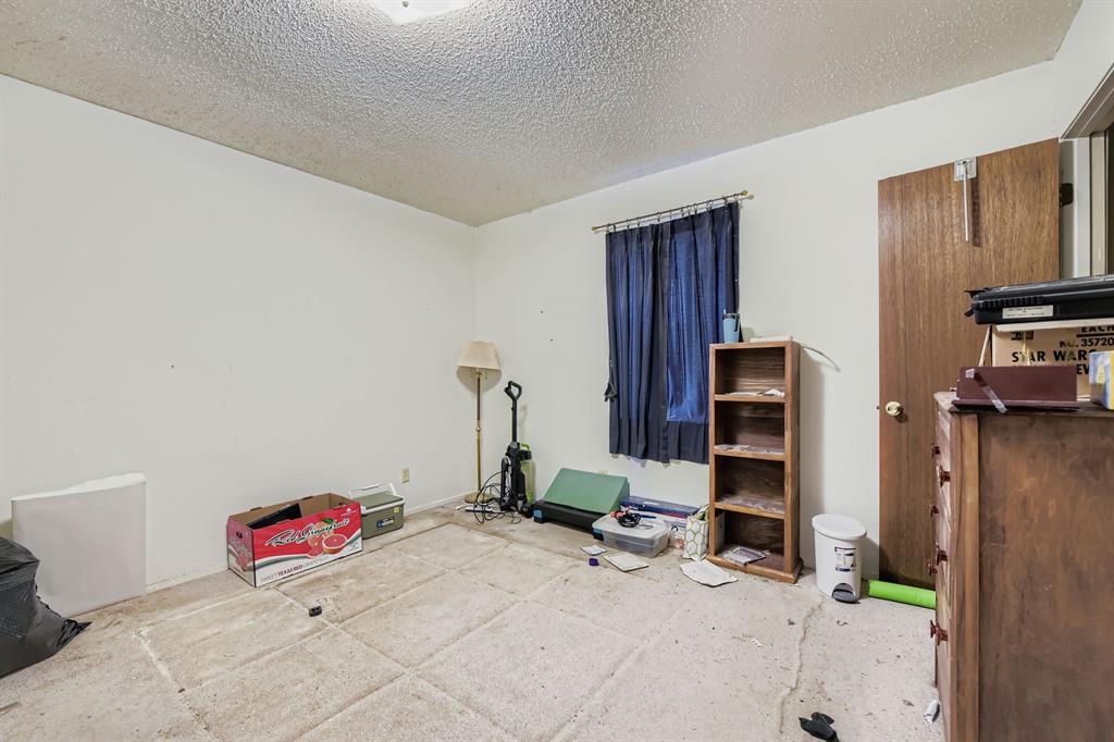 La Junta - Residential