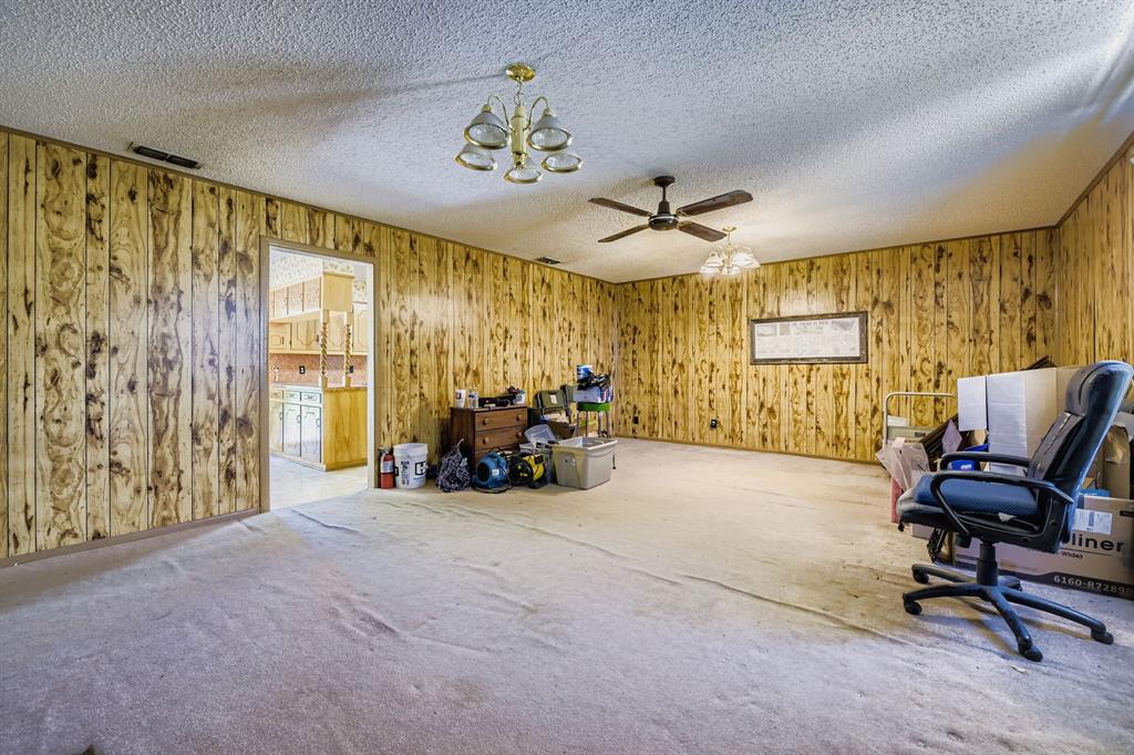 La Junta - Residential