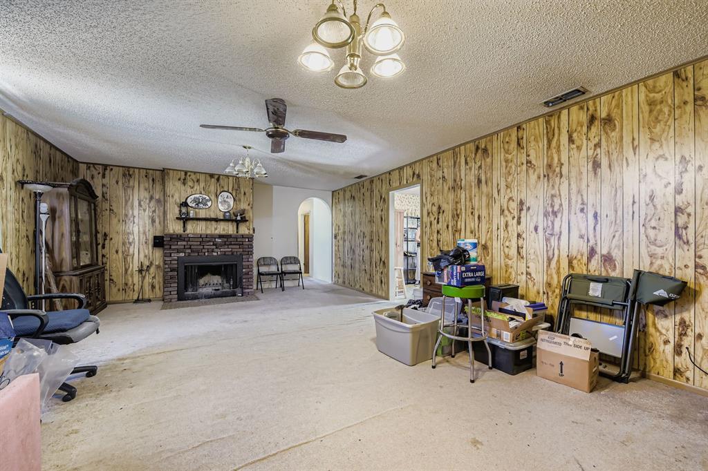 La Junta - Residential