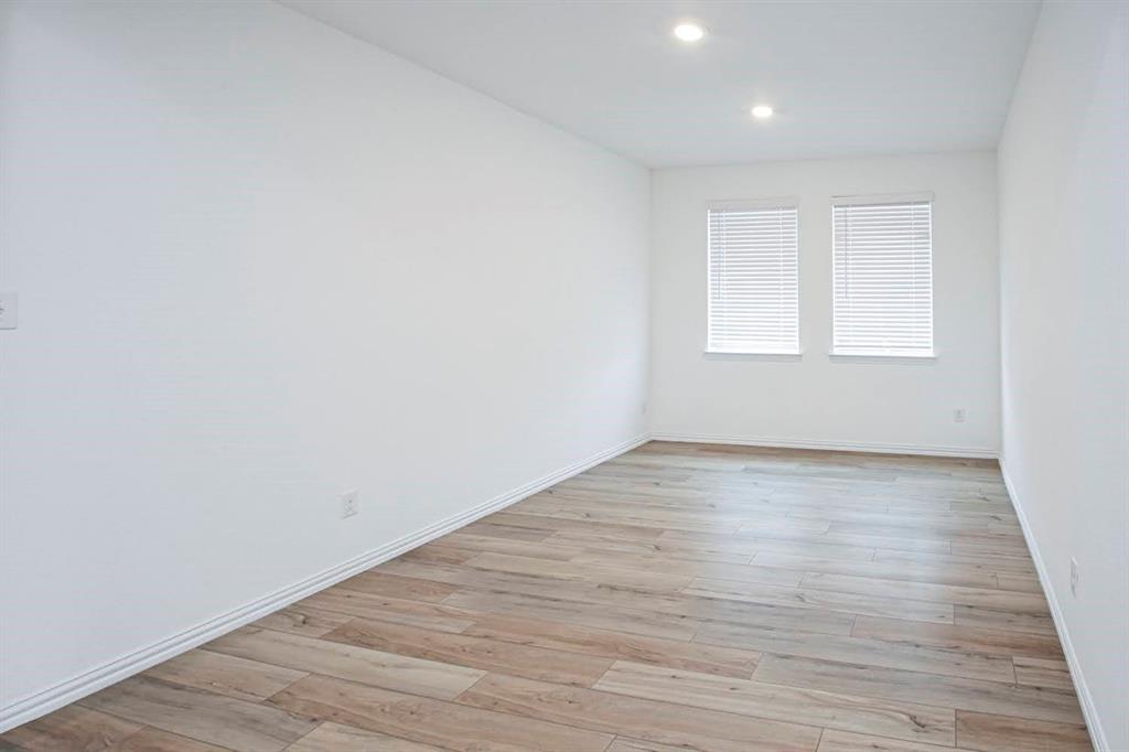 Aspen Mdws Ph I - Residential Lease