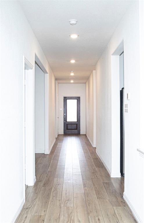 Aspen Mdws Ph I - Residential Lease