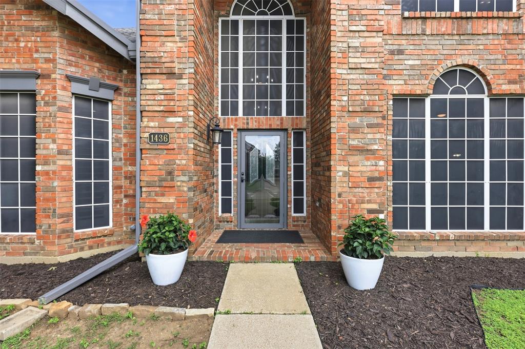 1436 Susan Lane