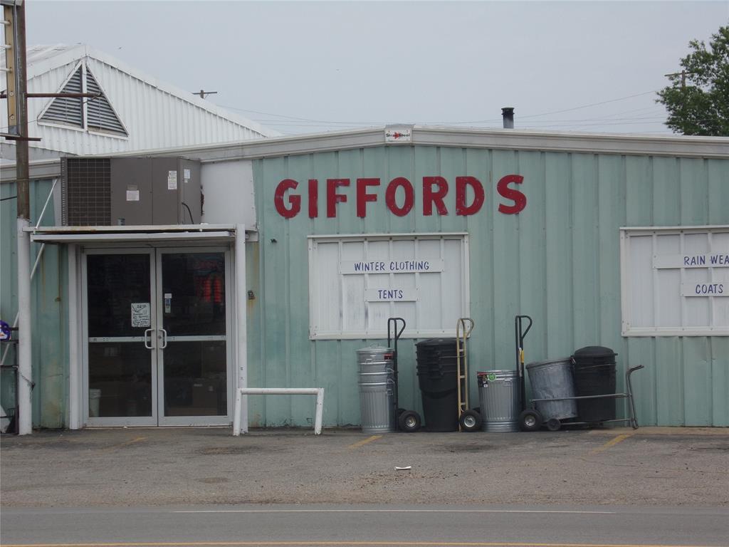 1508 N Main Street