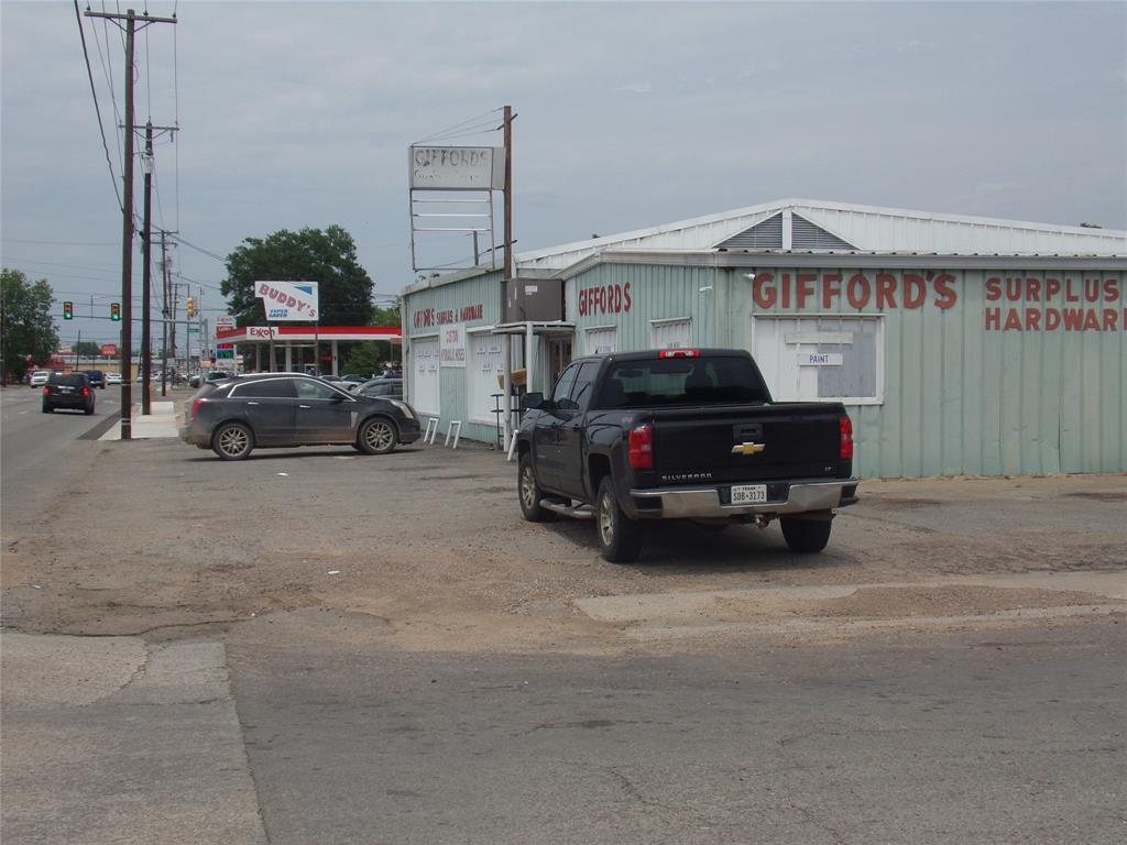 1508 N Main Street