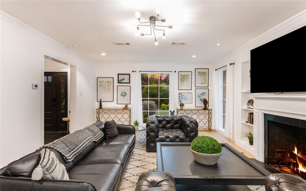 Preston Hollow - Residential