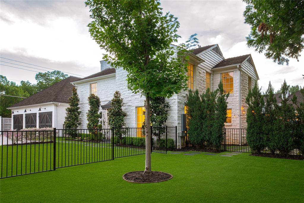 Preston Hollow - Residential