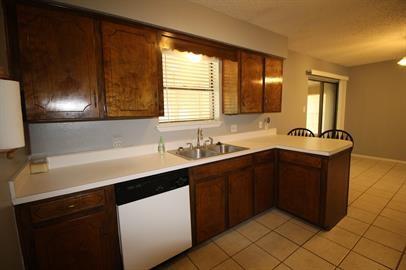 Briarwood Estates - Residential Lease