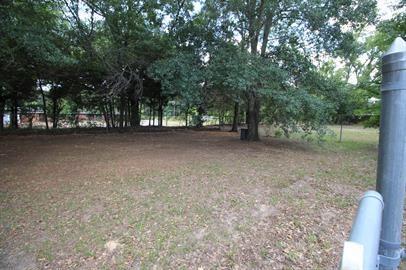 Briarwood Estates - Residential Lease