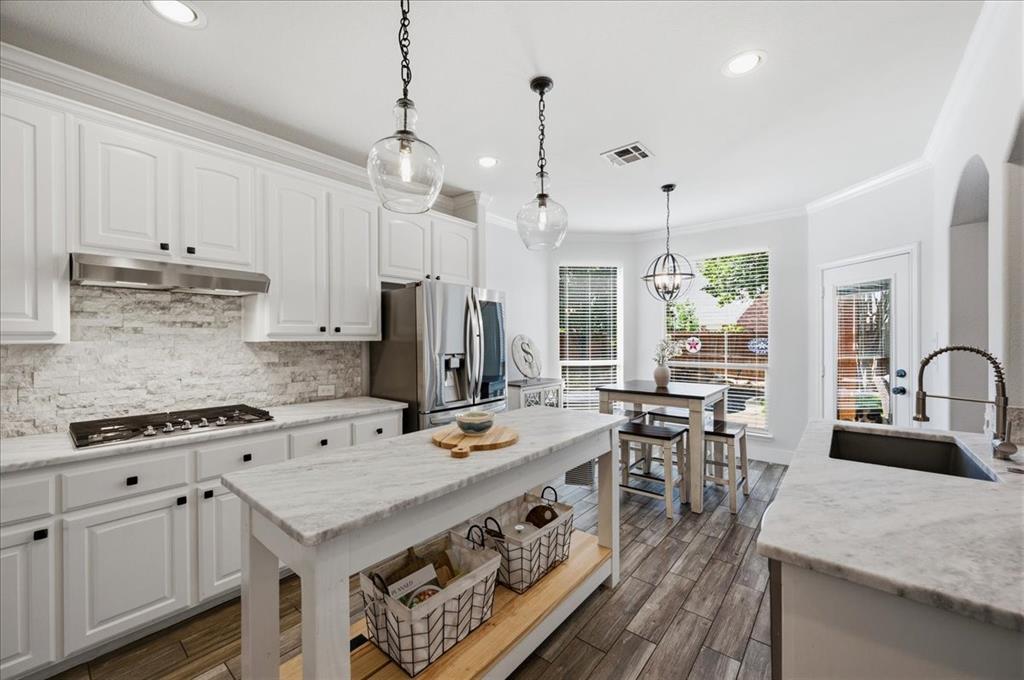10320 Flat Creek Trail