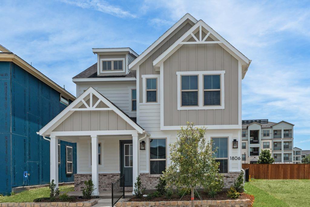 1806 Waterwalk Drive
