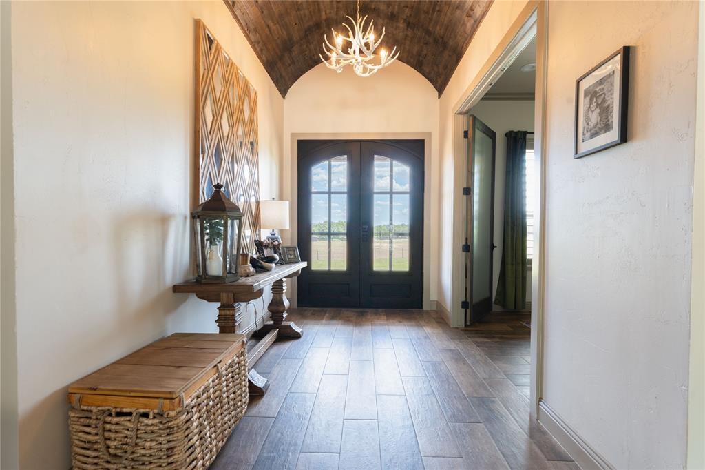 120 Private Road 4460