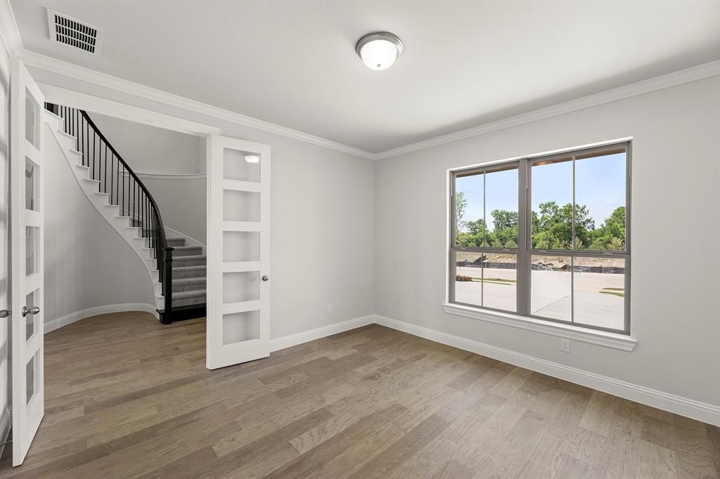 3137 Lora Lee Lane