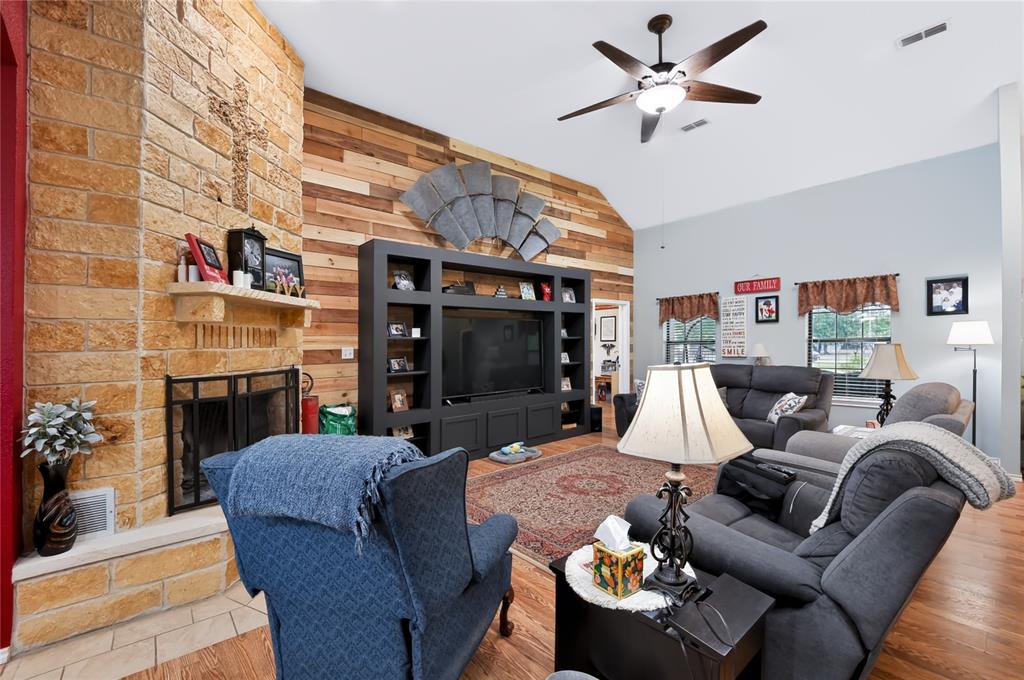 7922 County Road 229