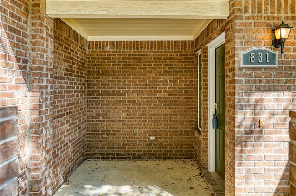 Creekside Twnhms Ph 1 - Residential Lease