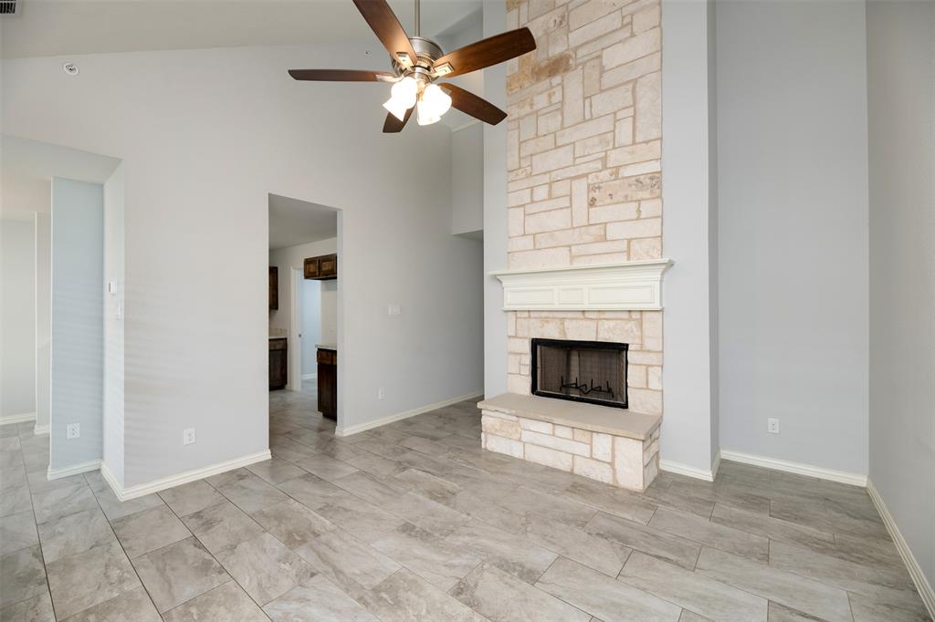 Creekside Twnhms Ph 1 - Residential Lease