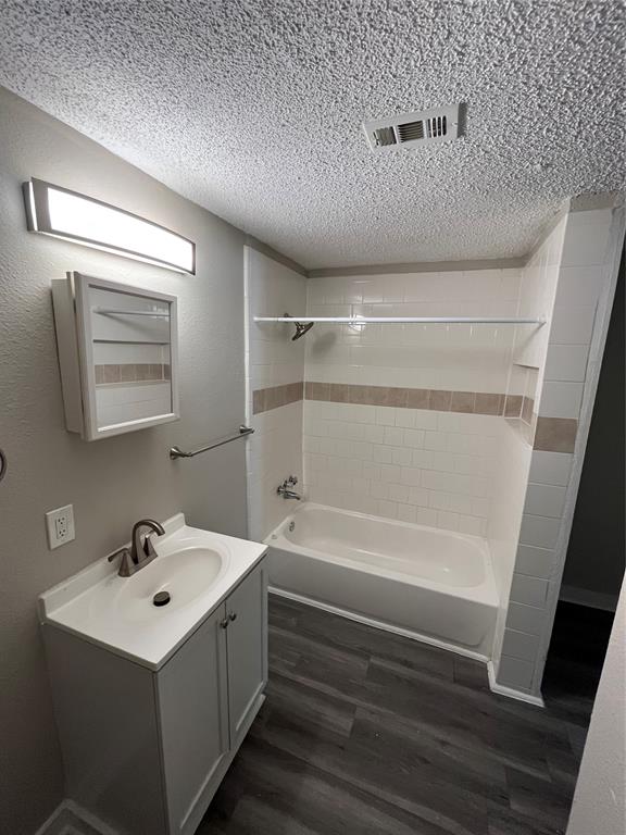 Pecan Heights Add - Residential Lease